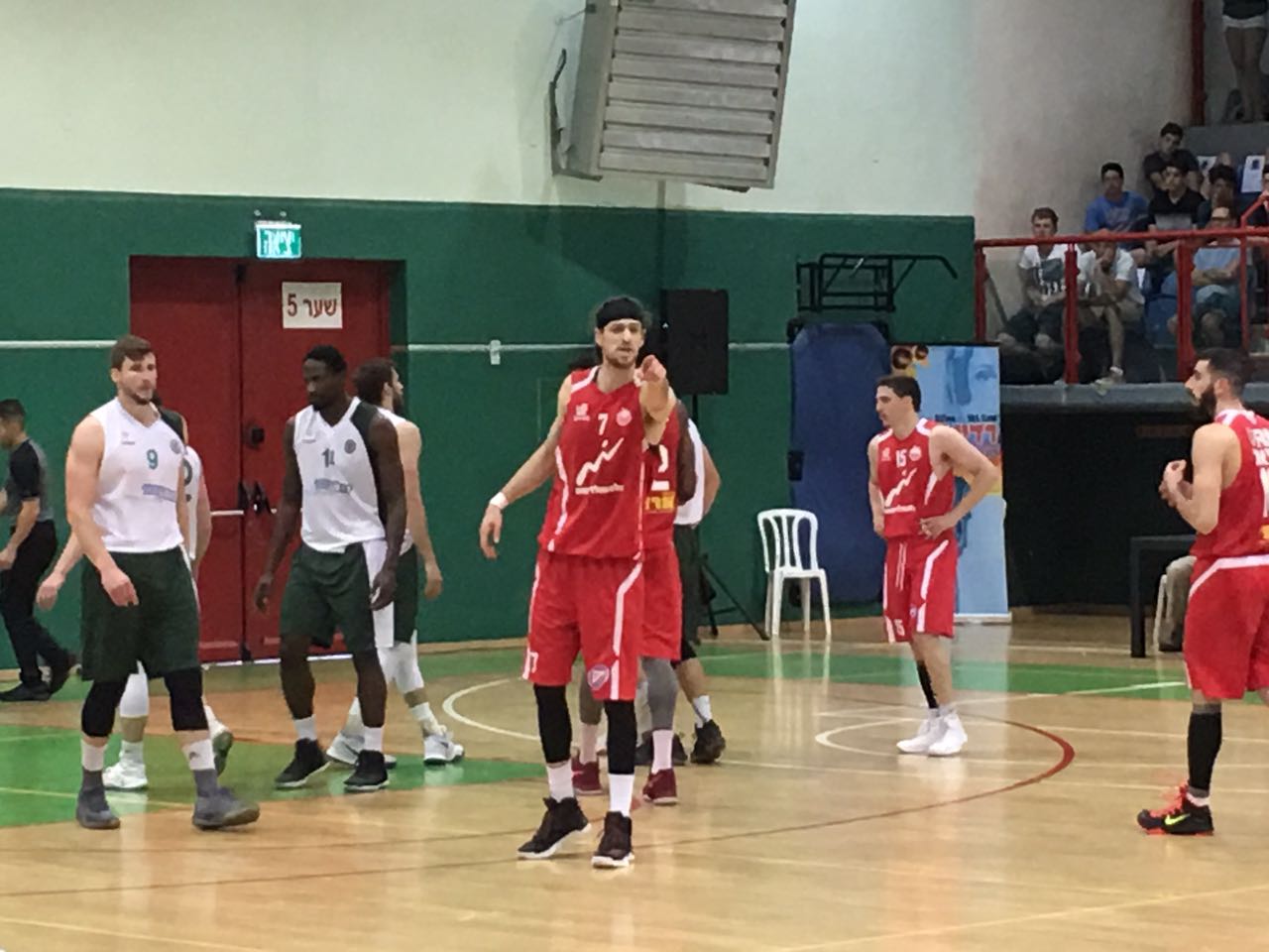 בן אייזנהרט היום בצהריים בכפר סבא. תפוקה מרשימה (צילום: באדיבות תומר ירון, מנכ''ל המועדון)